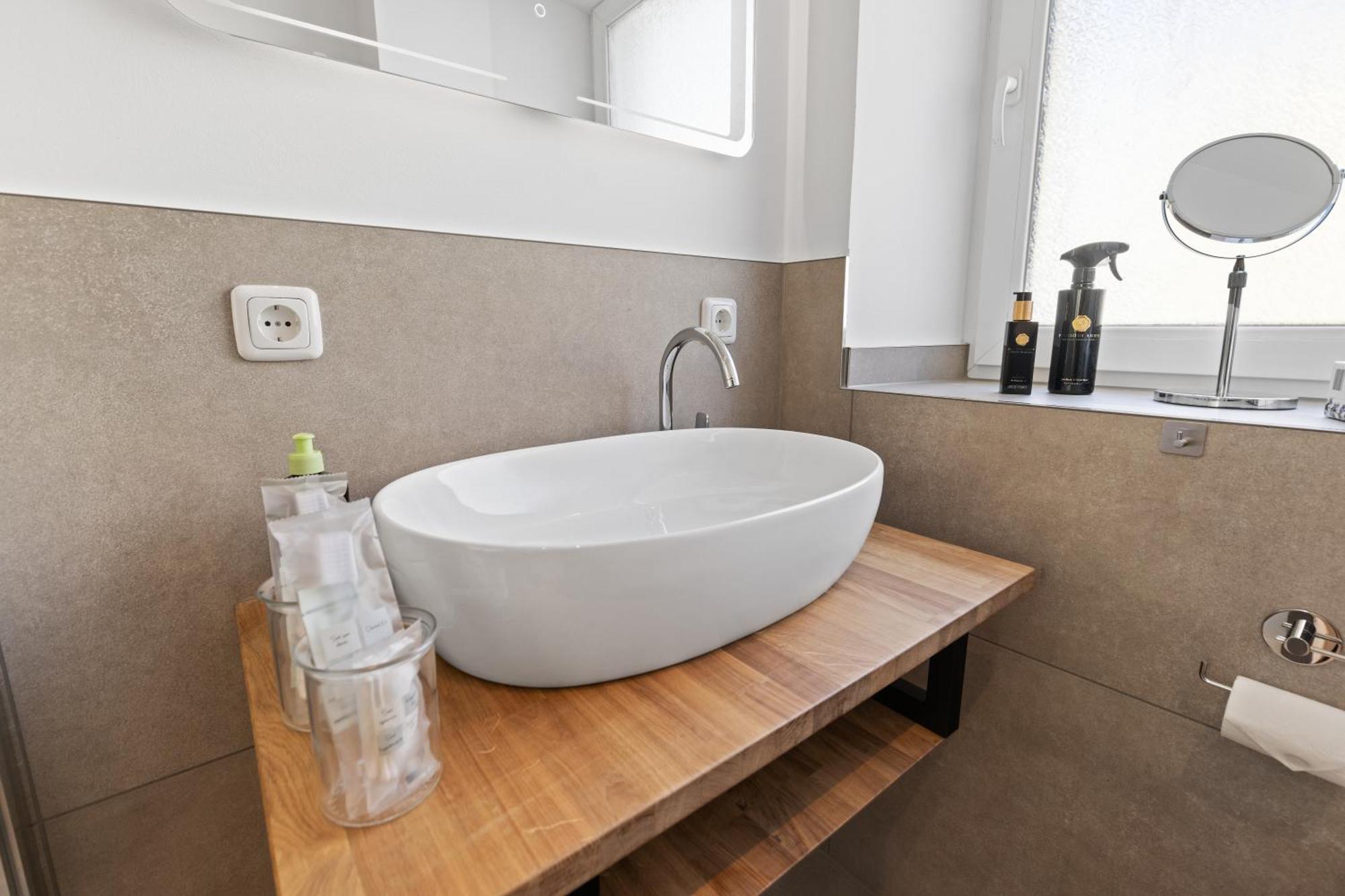 Ma Suite - High-Quality New Apartment اوغسبورغ المظهر الخارجي الصورة